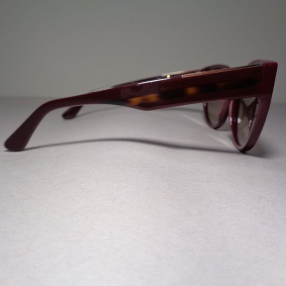 Lacoste L913S Red New Women\'s Sunglasses main image 8